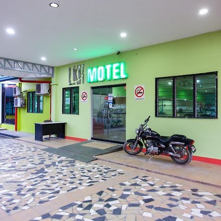 Oyo 89478 Lkh Motel Kota Kinabalu Extérieur photo