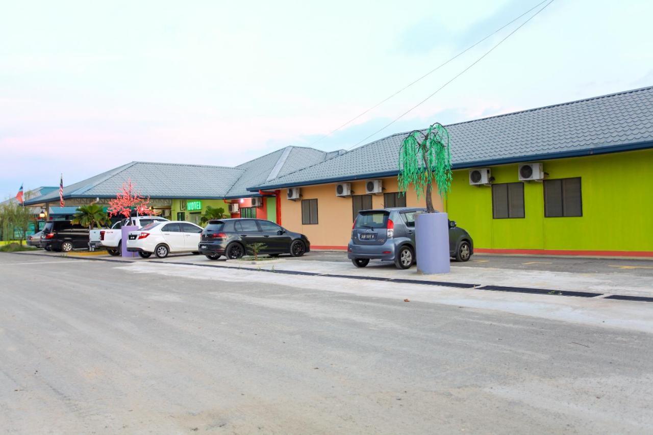 Oyo 89478 Lkh Motel Kota Kinabalu Extérieur photo